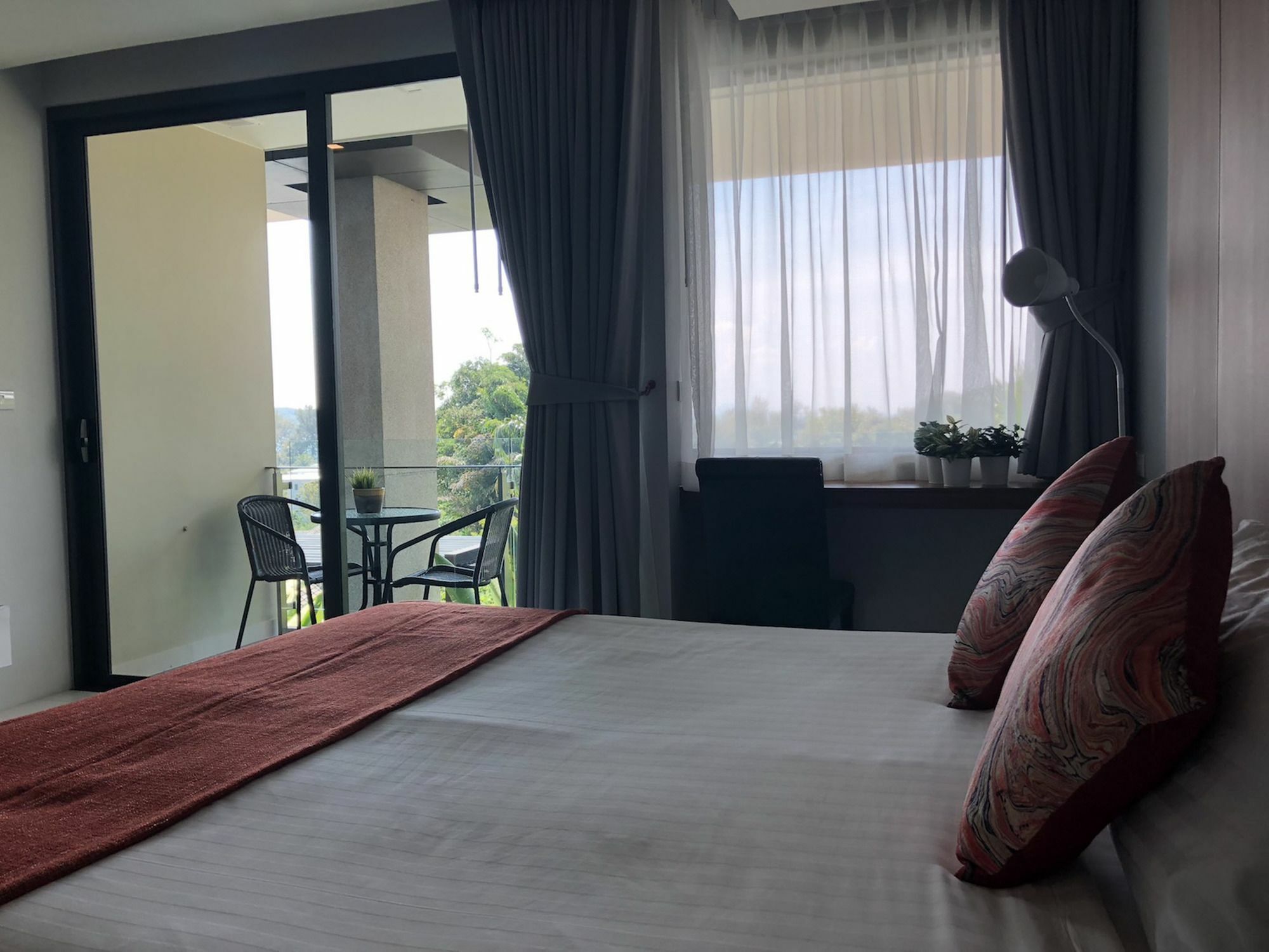Rawai Loft By Holiplanet Apartment Ngoại thất bức ảnh